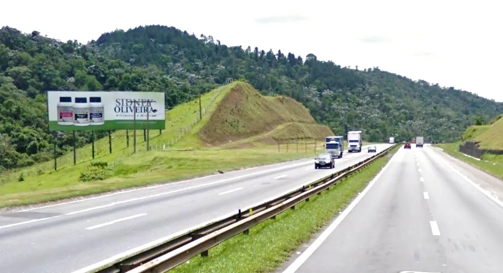 Painel Rodoviário – Santa Isabel/SP