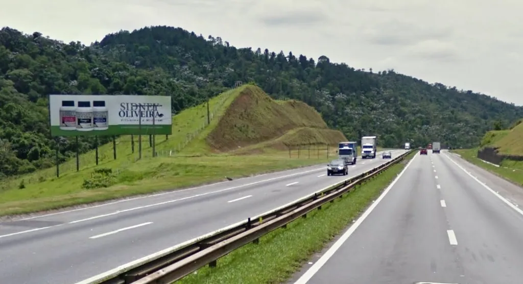 Painel Rodoviário – Rod. Pres. Dutra km 186, Santa Isabel - SP – Santa Isabel/SP — foto 2